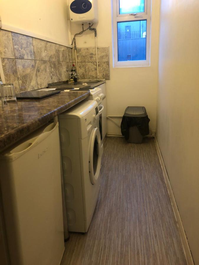 Oyo 94 Bricklane Studio Flats Hotel Лондон Екстериор снимка